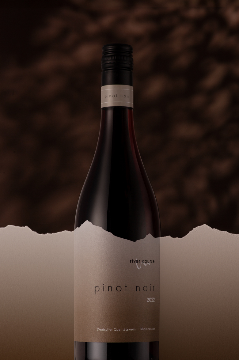 Ривер Коурс Пино Нуар Райнхессен Андреас Остер Вайнкеллерай 2023 0.75 л